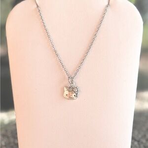 Children’s Hello Kitty necklace